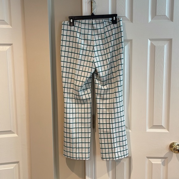 Anthropologie womens crop flare pants size S white with checked patter. - Picture 4 of 4